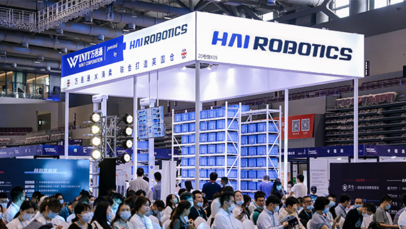 星空电竞携手万邑通亮相海外仓两会，树立跨境电商仓储自动化标杆